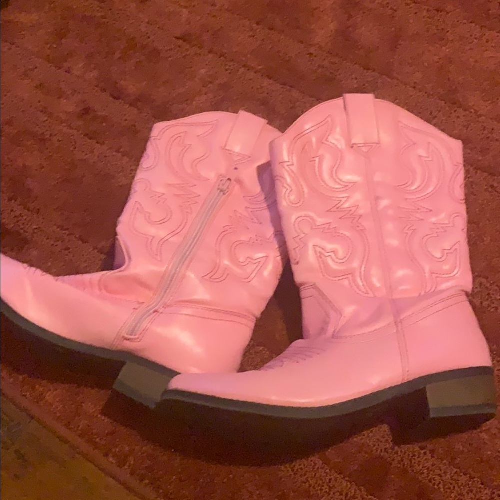 Cherokee Big Kids Size 5